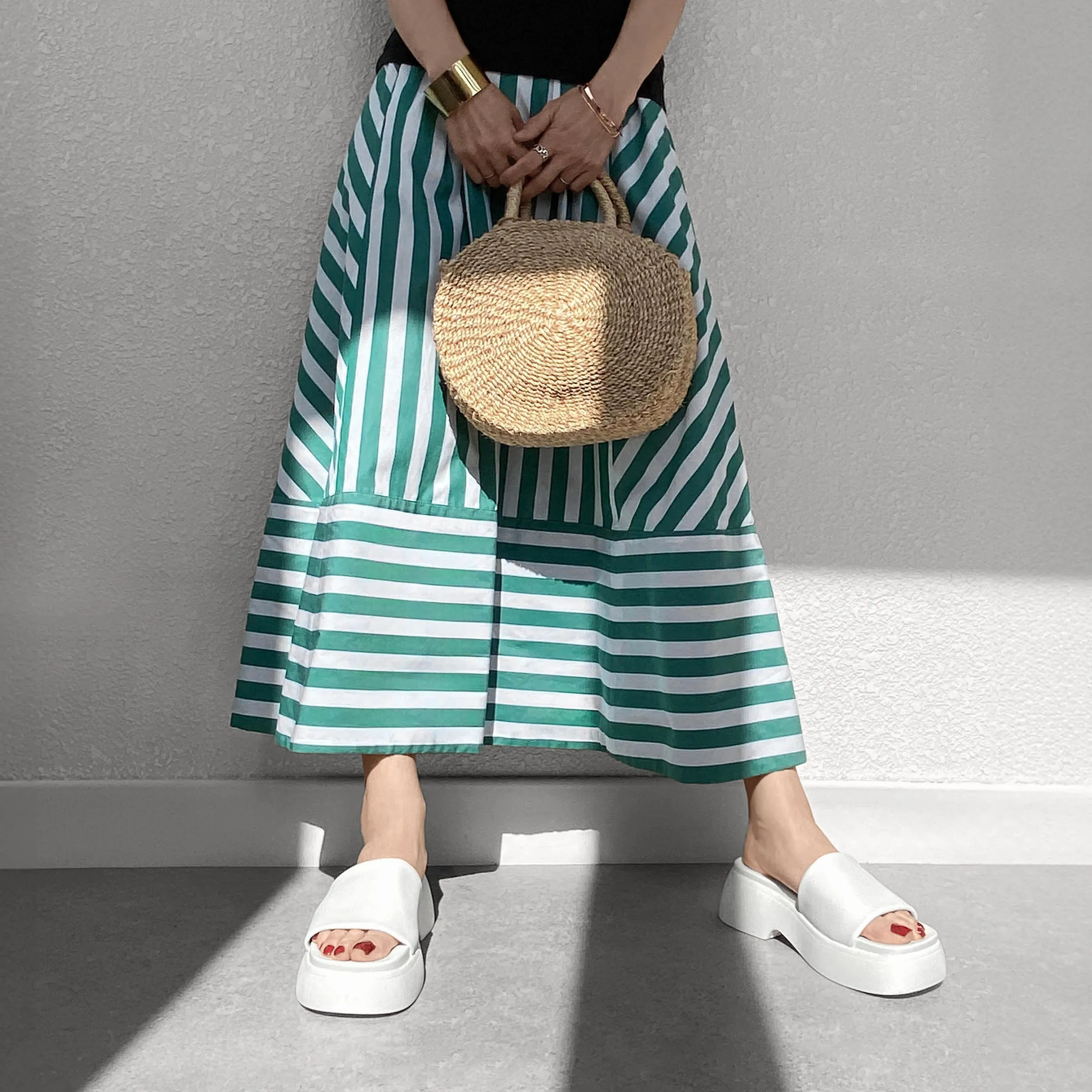 20% OFF: 2024SS: Thick-soled platform sandals (m10bn12) White