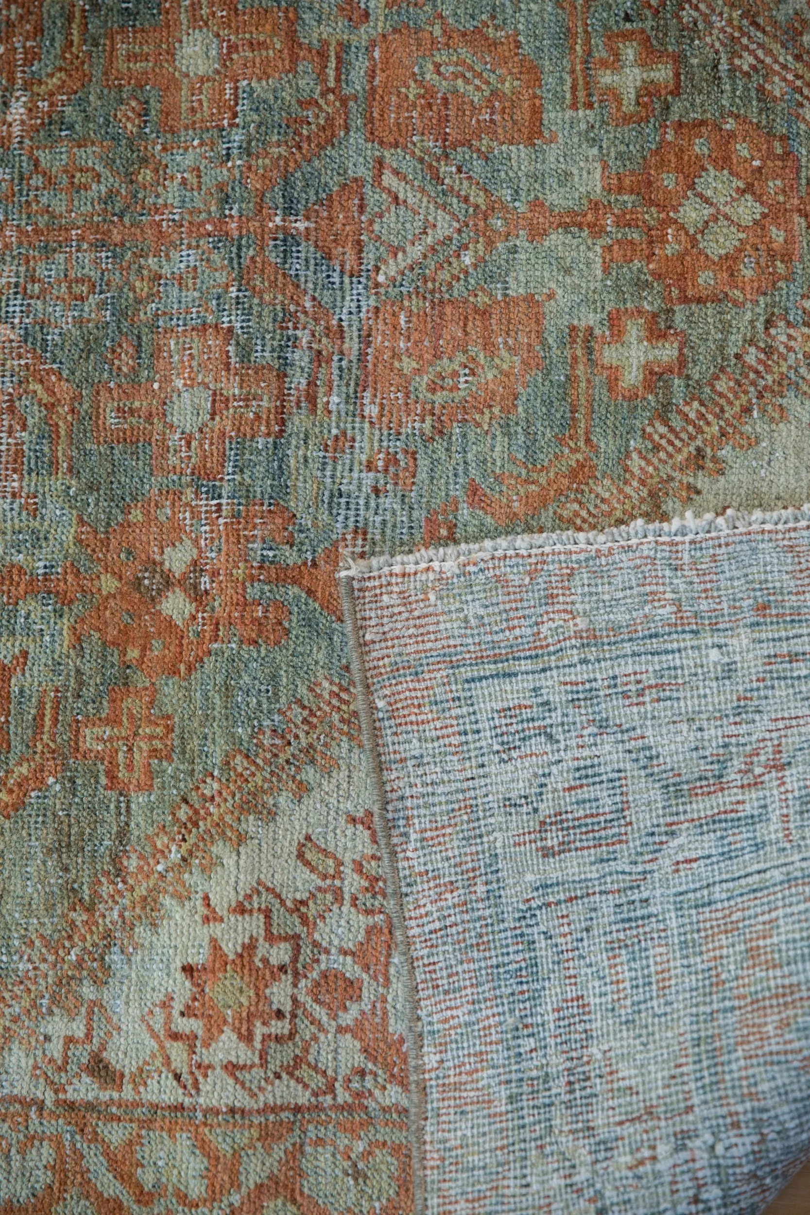 4x7.5 Antique Distressed Serbend Rug