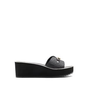 Beriana Beach Sandals - Black
