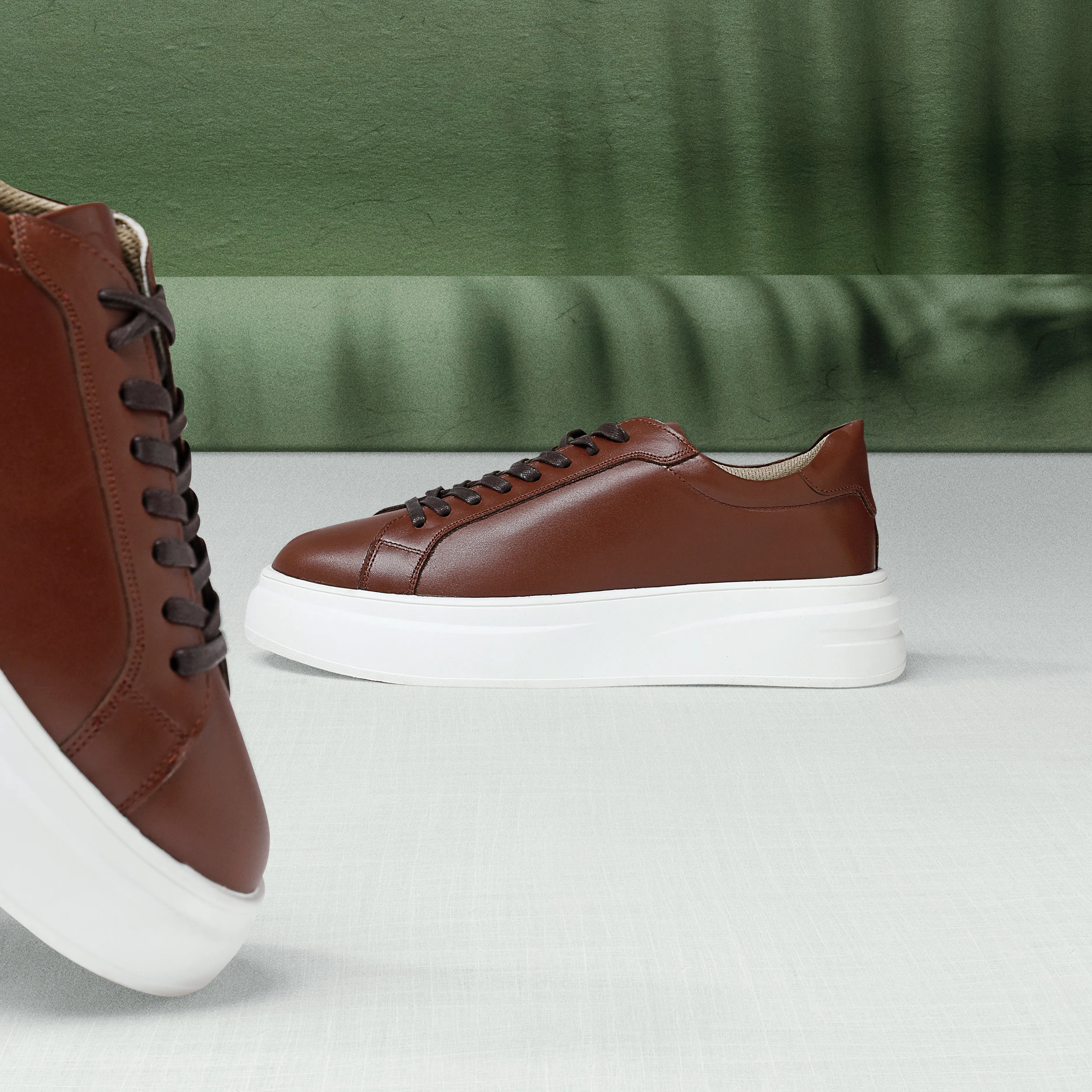 BlancPeak | Plain Brown Sneakers