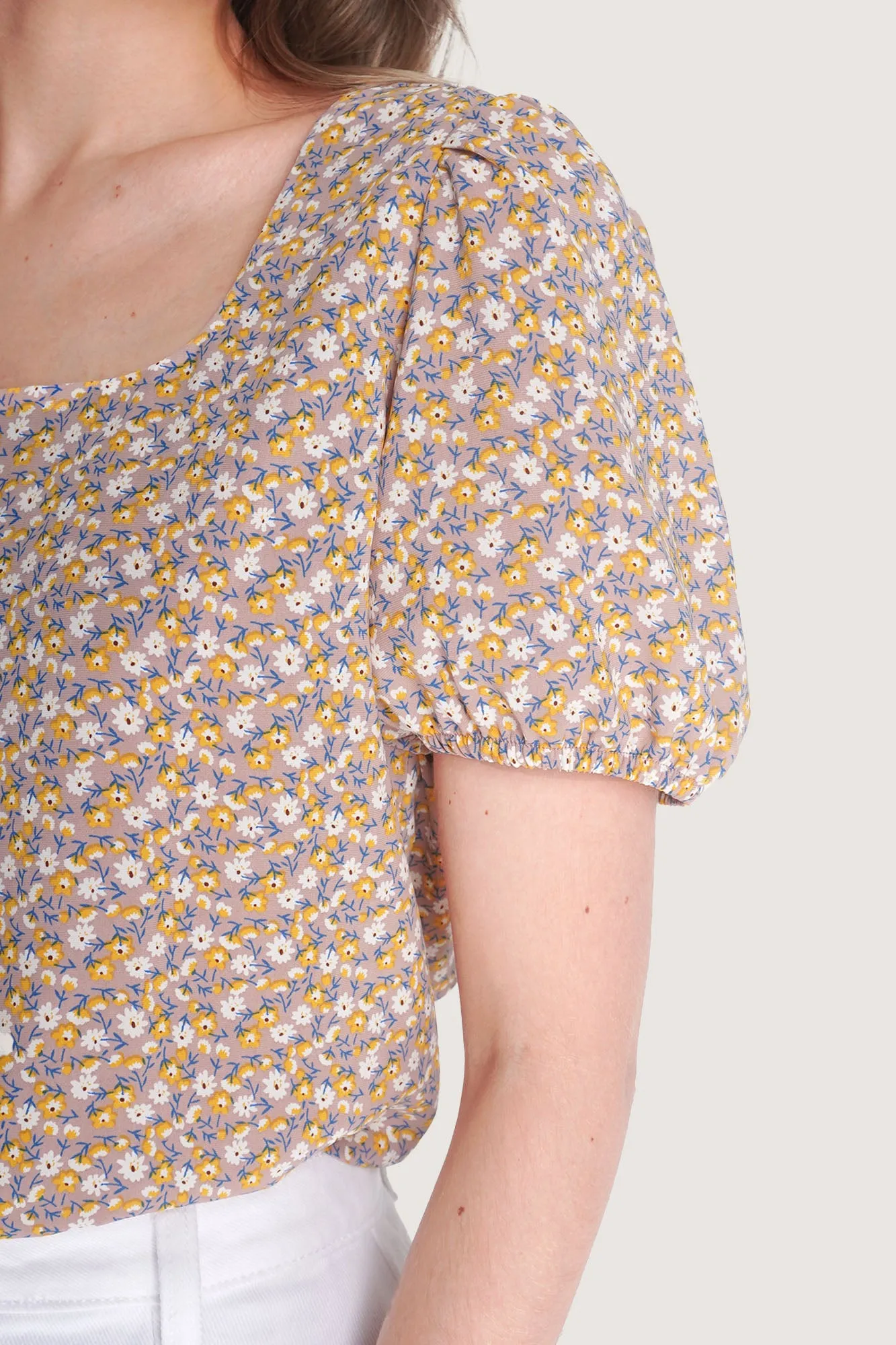 Floral All Over Print Scoop Neck Top