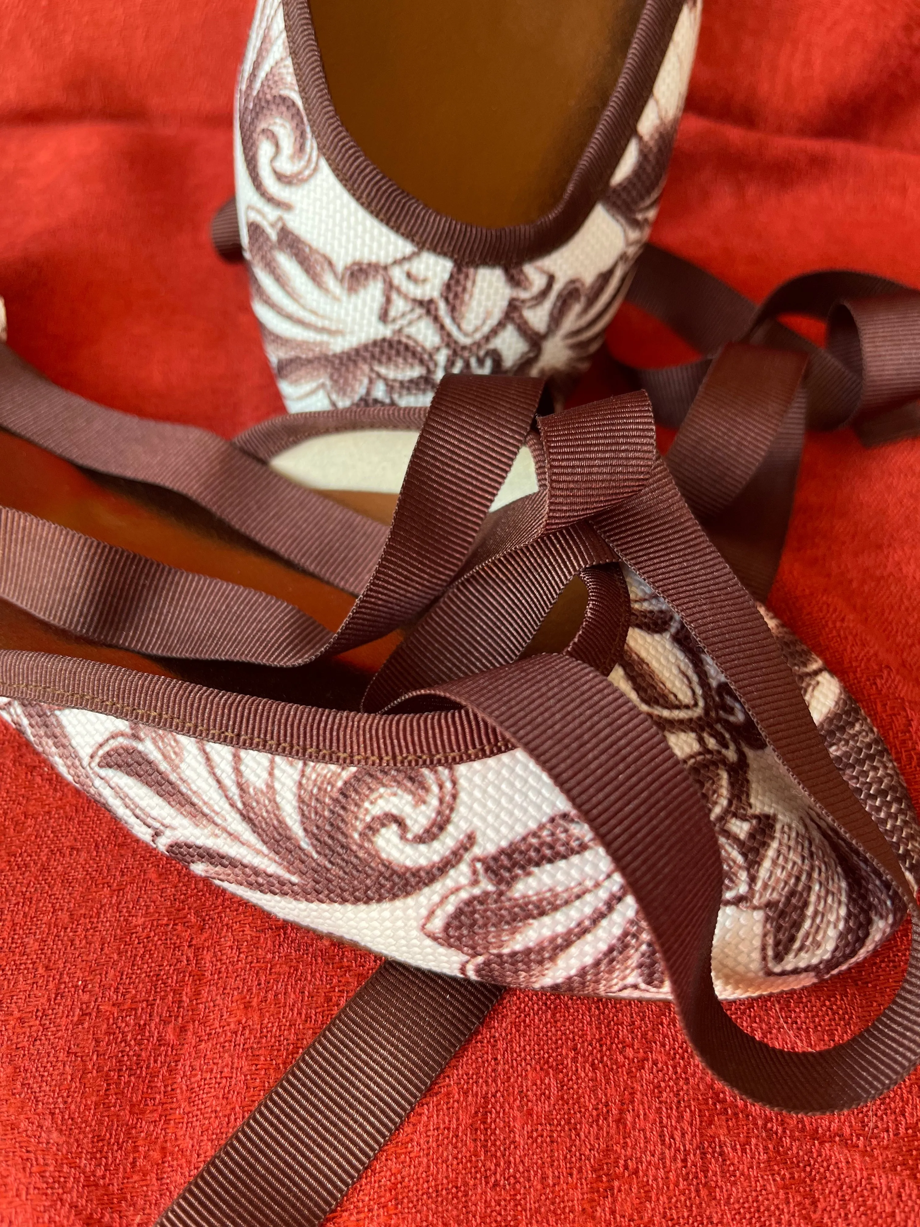 French Sole (FS)/NY Canvas Ballet Tie Up Flats-Size 7.5 B