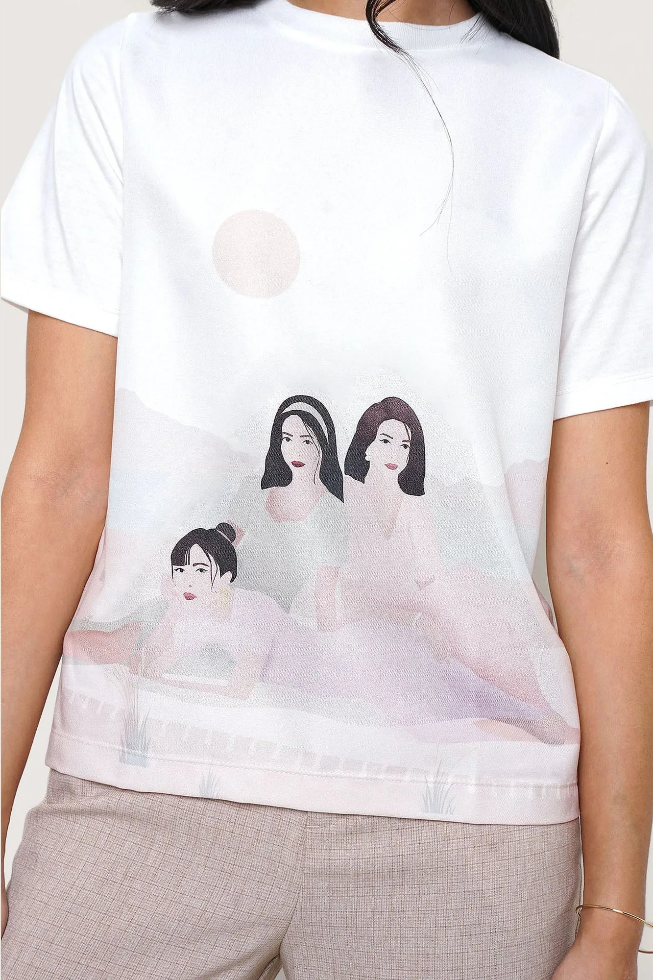 Girlfriends of Summer Graphic Tee