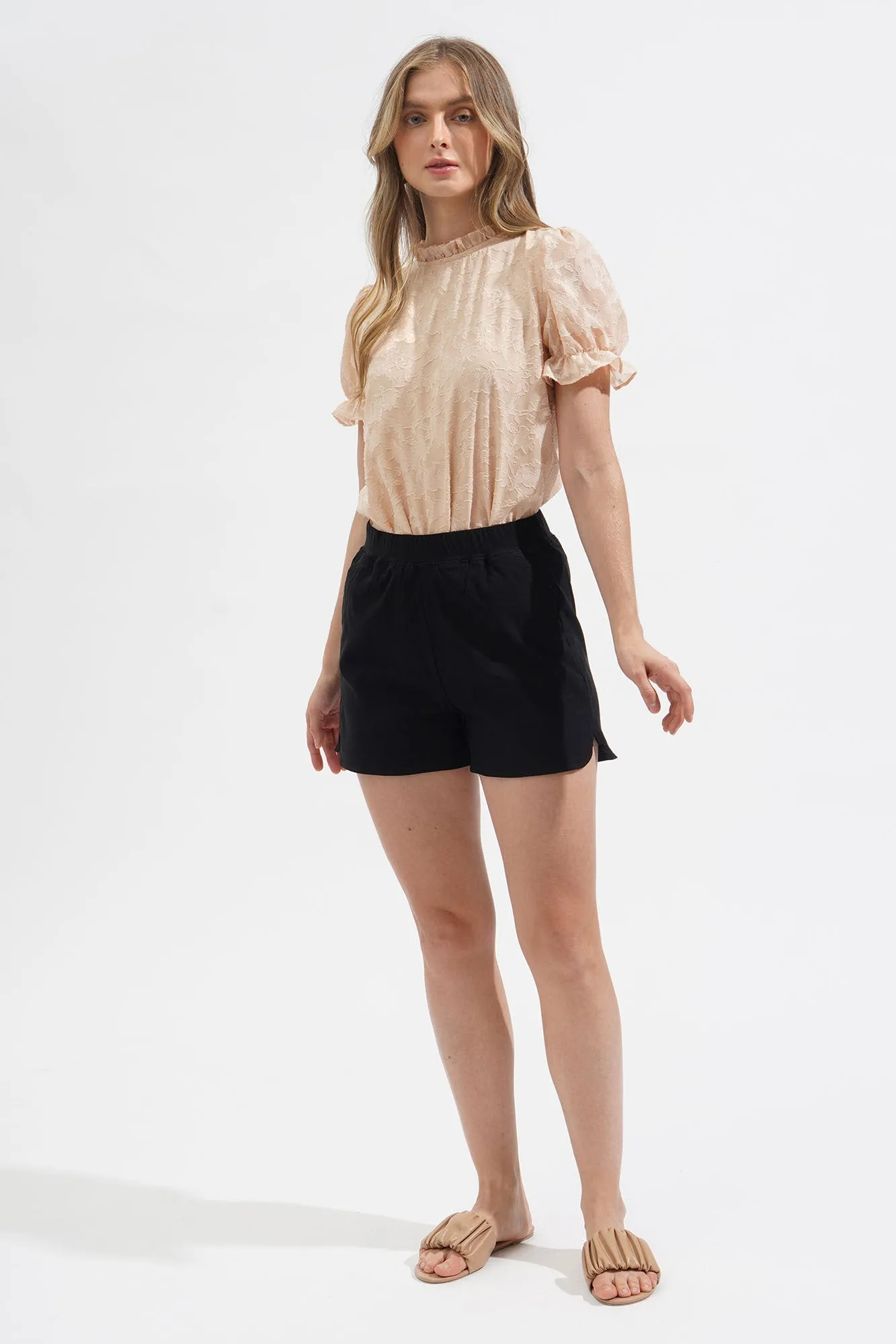Jacquard Neck Trim Puff Sleeve Top