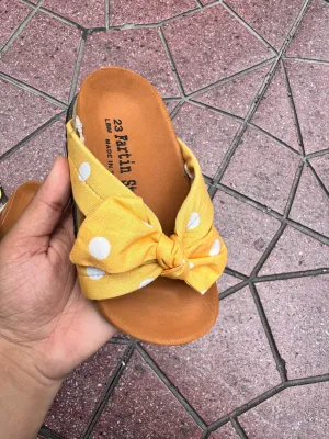 Kids polka slippers