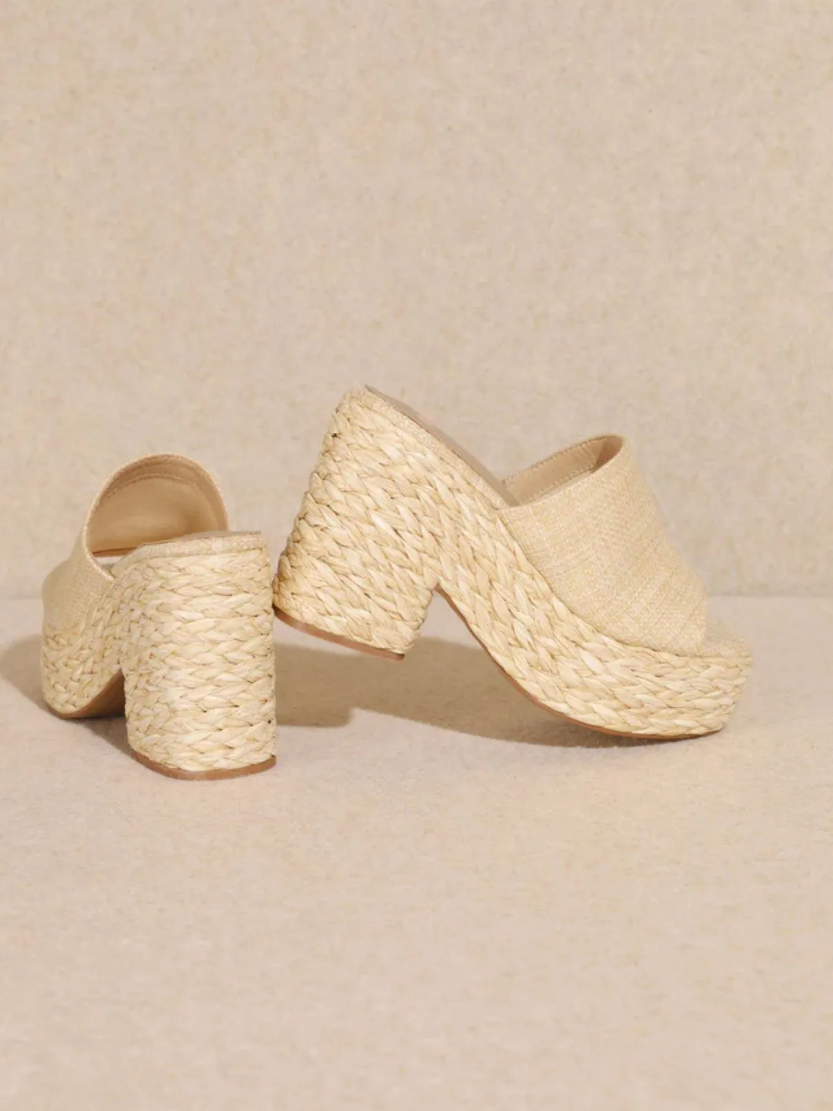 Mi.iM Shoes Ashlyn Platform Sandal in Natural Raffia