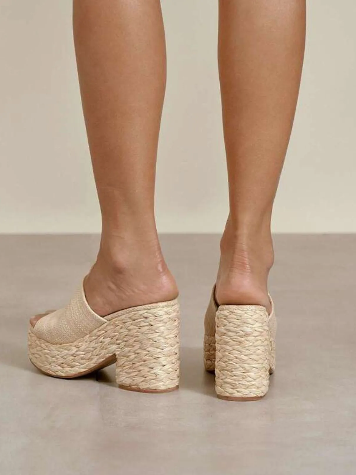 Mi.iM Shoes Ashlyn Platform Sandal in Natural Raffia