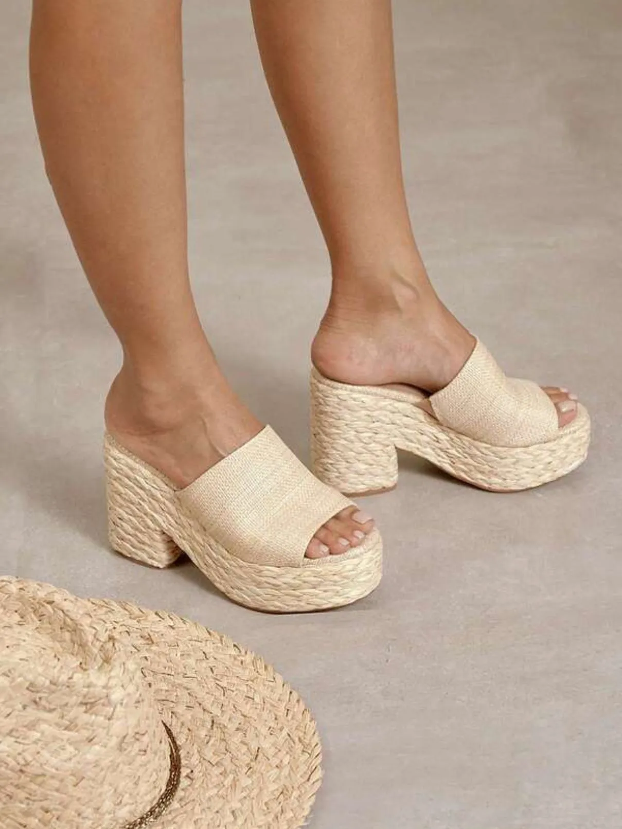 Mi.iM Shoes Ashlyn Platform Sandal in Natural Raffia