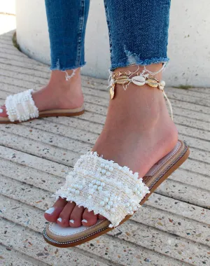 Mules blanches effet tweed à perles