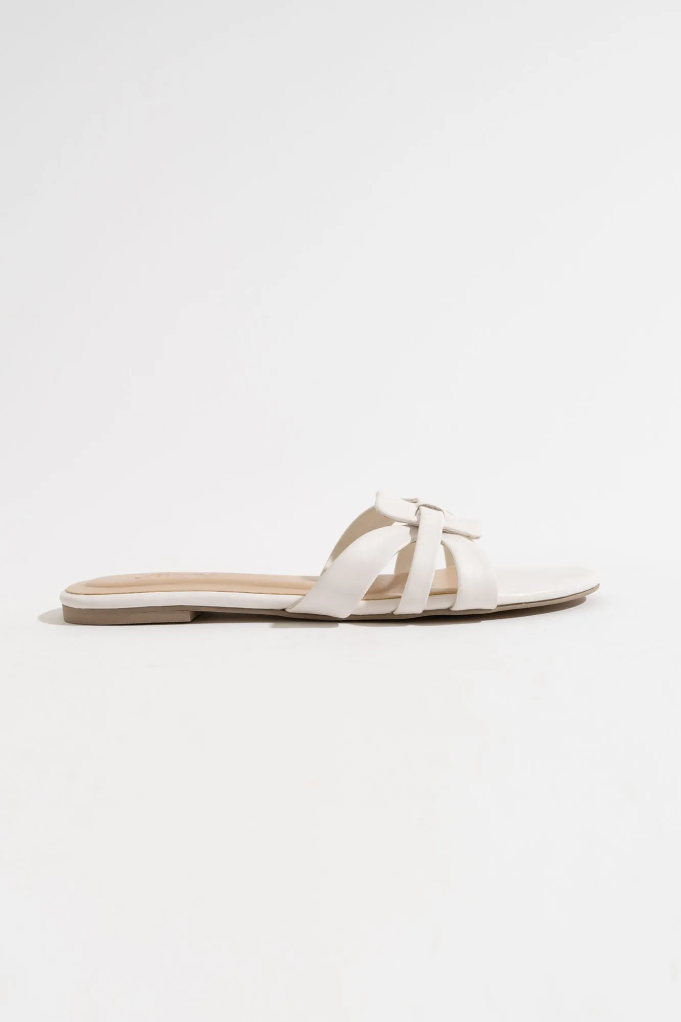 One Band Round Toe Sandals