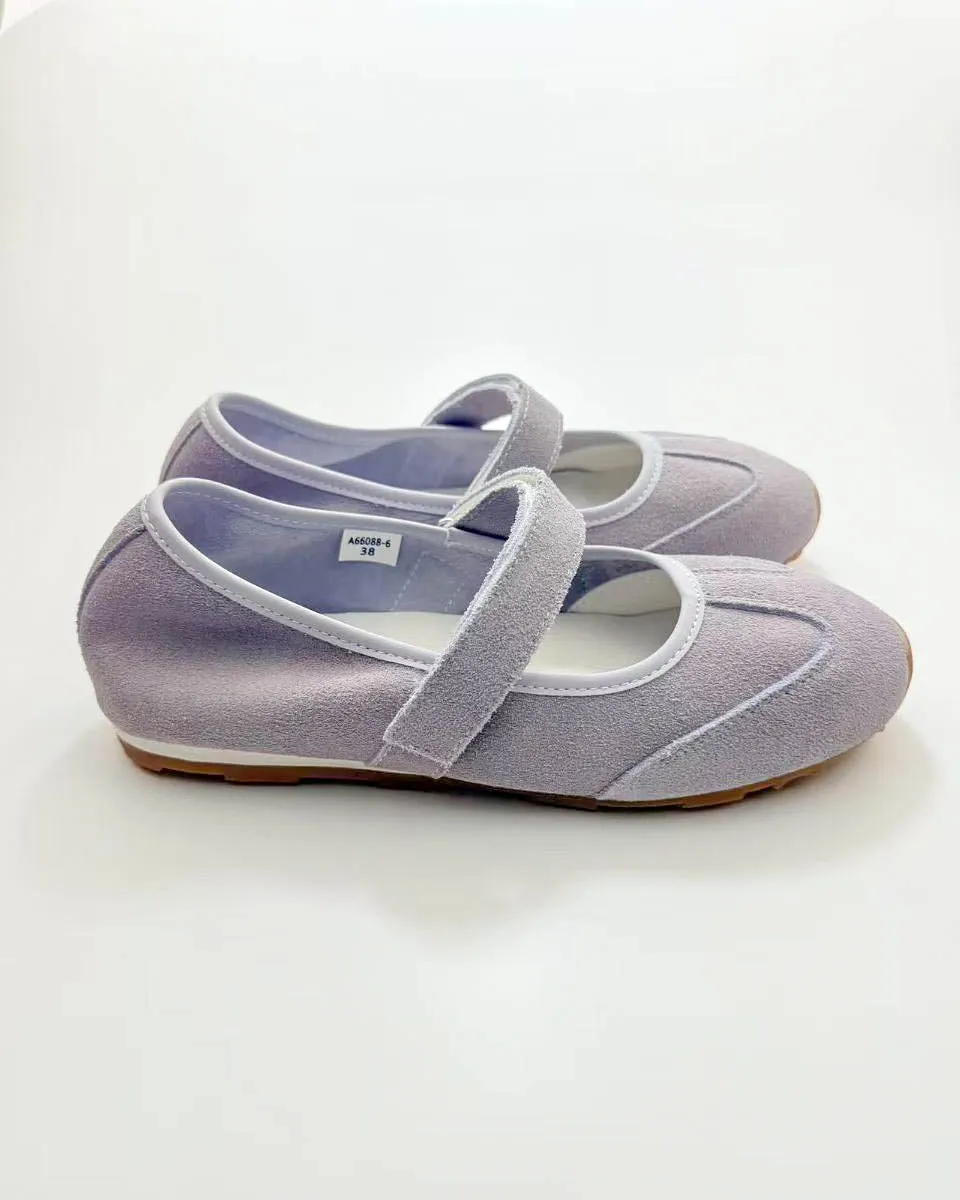 Round Toe Mary Jane Sneakers