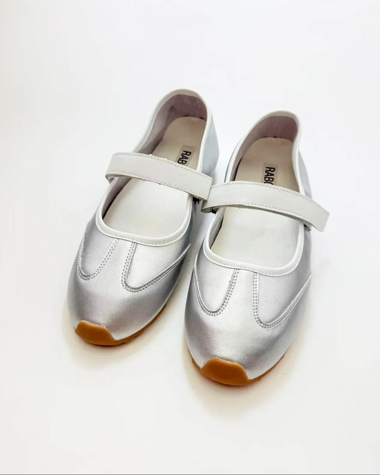 Round Toe Mary Jane Sneakers