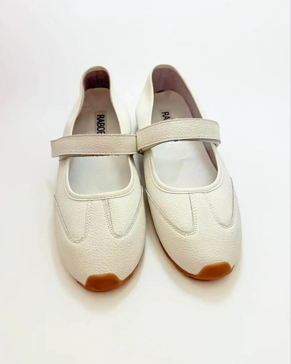 Round Toe Mary Jane Sneakers