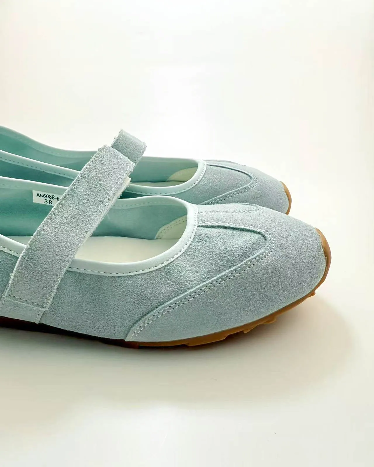 Round Toe Mary Jane Sneakers