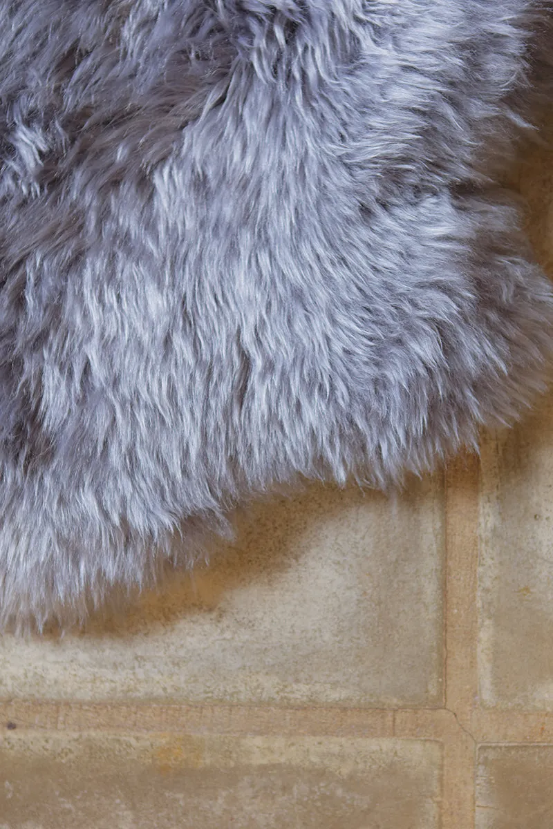 Single Sheepskin Rug  - Gray Steel           (2.5´x 3.5´)