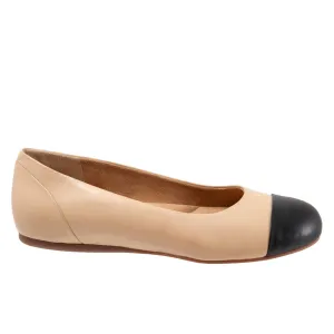 Softwalk Sonoma Cap Toe Womens Beige Extra Wide Ballet Flats Shoes