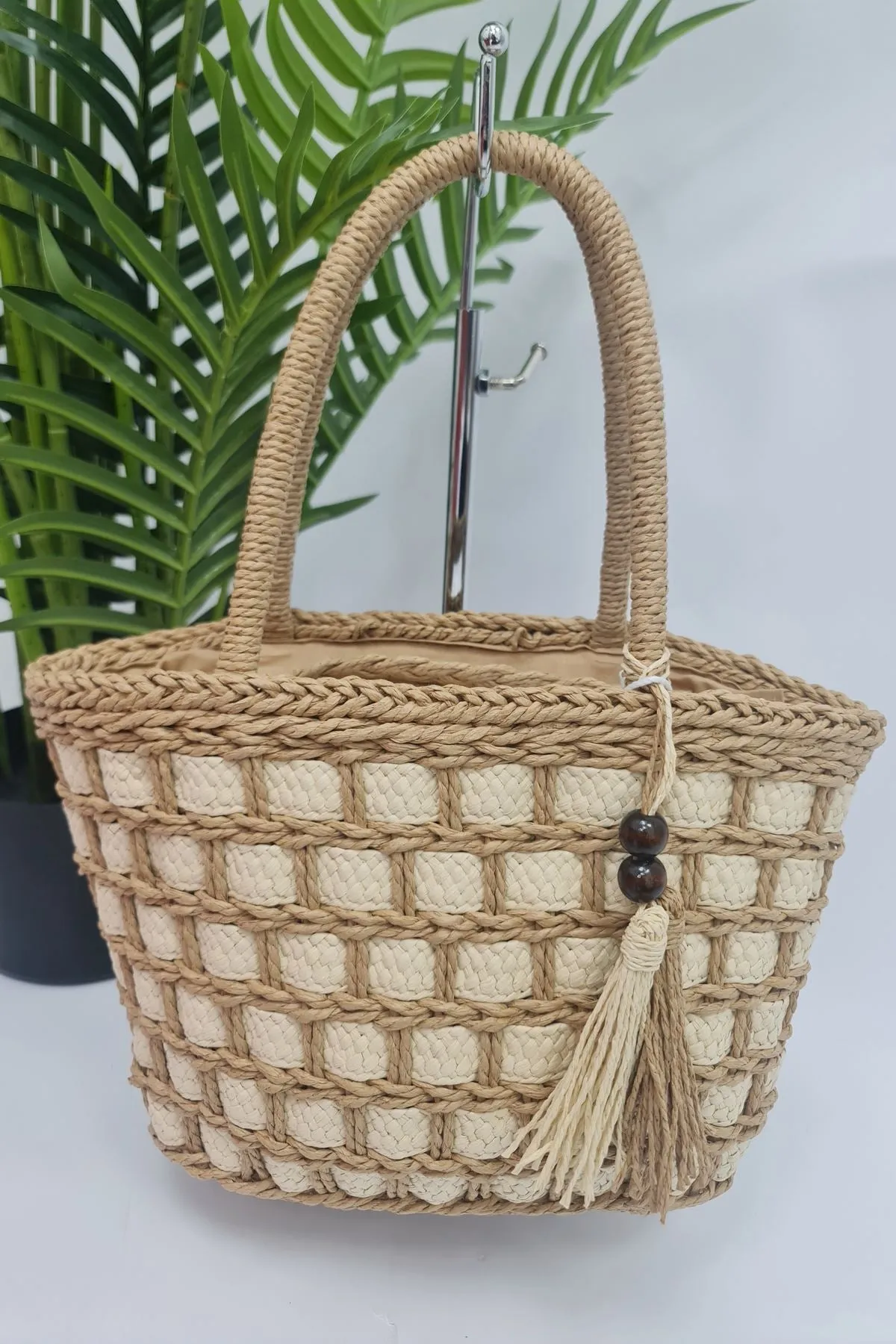 Straw Tassel Two Handle Shoulder Bag