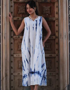 The Noor Midi in Santorini