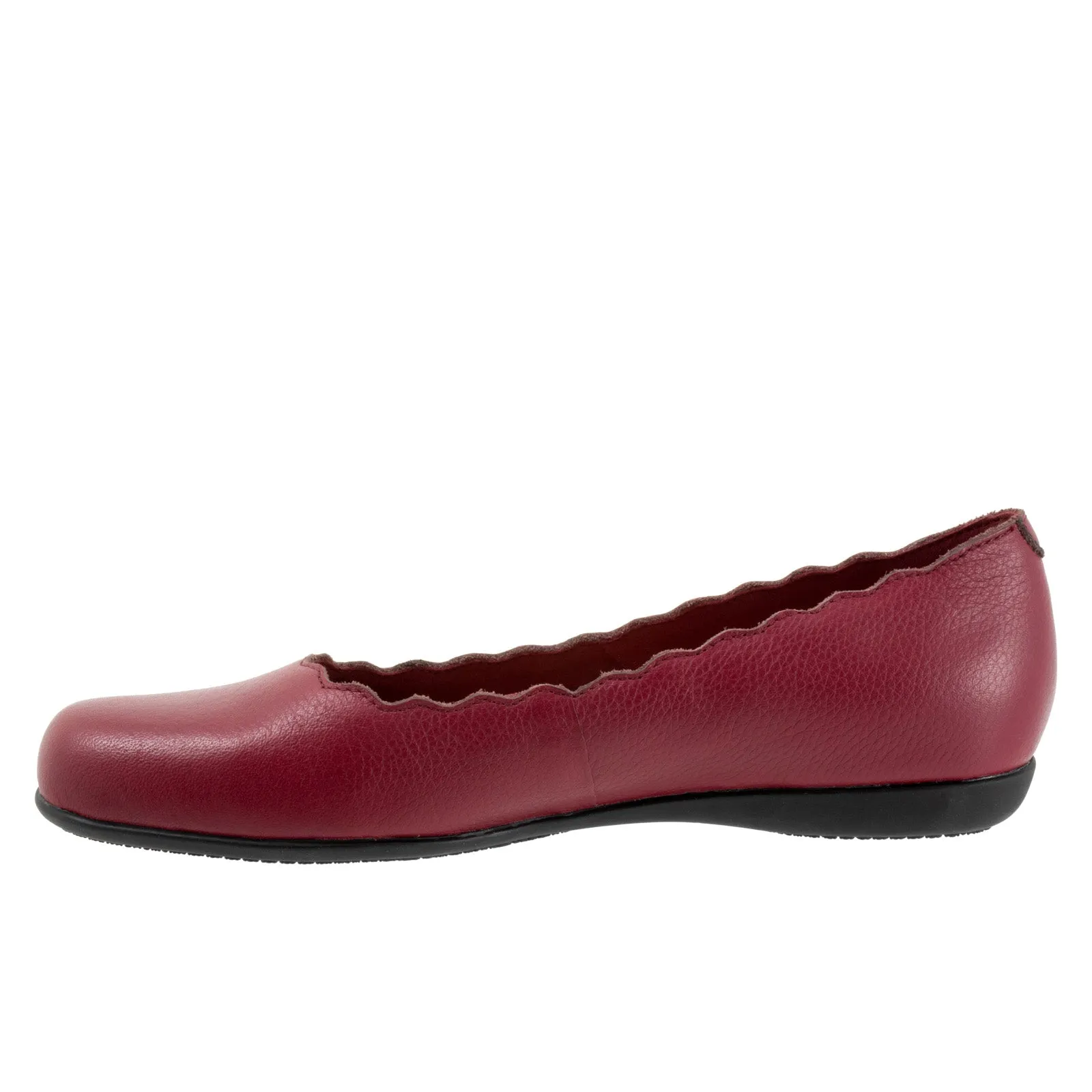 Trotters Sabine T2255-642 Womens Red Narrow Leather Ballet Flats Shoes