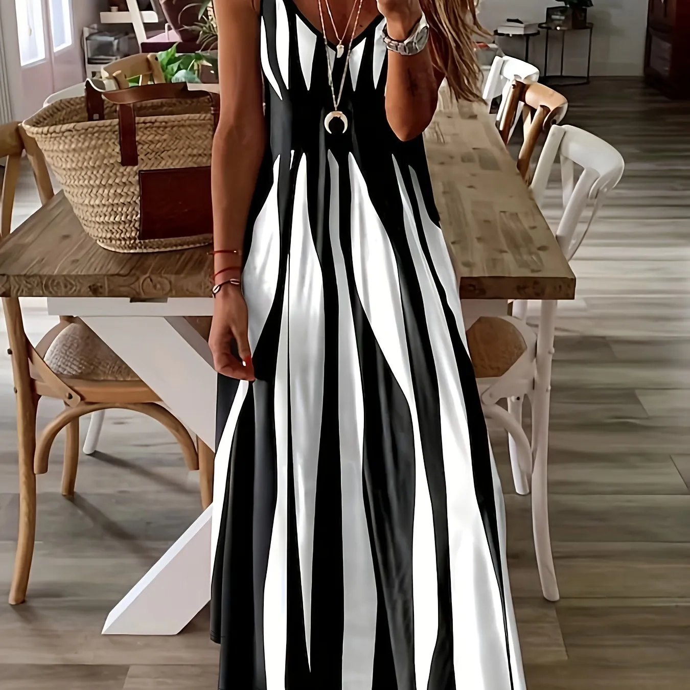 Verano - Striped Spaghetti Strap Dress