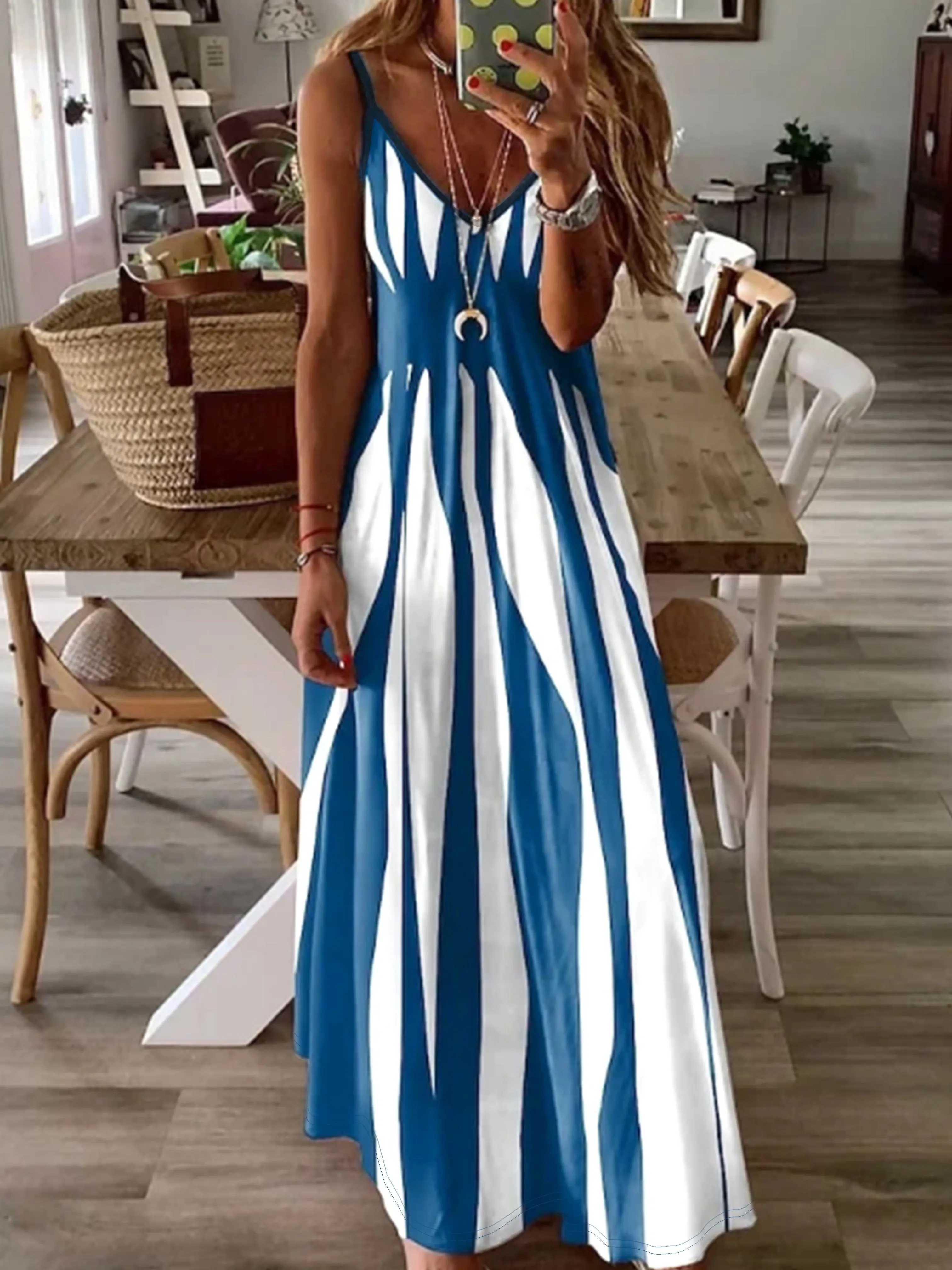 Verano - Striped Spaghetti Strap Dress