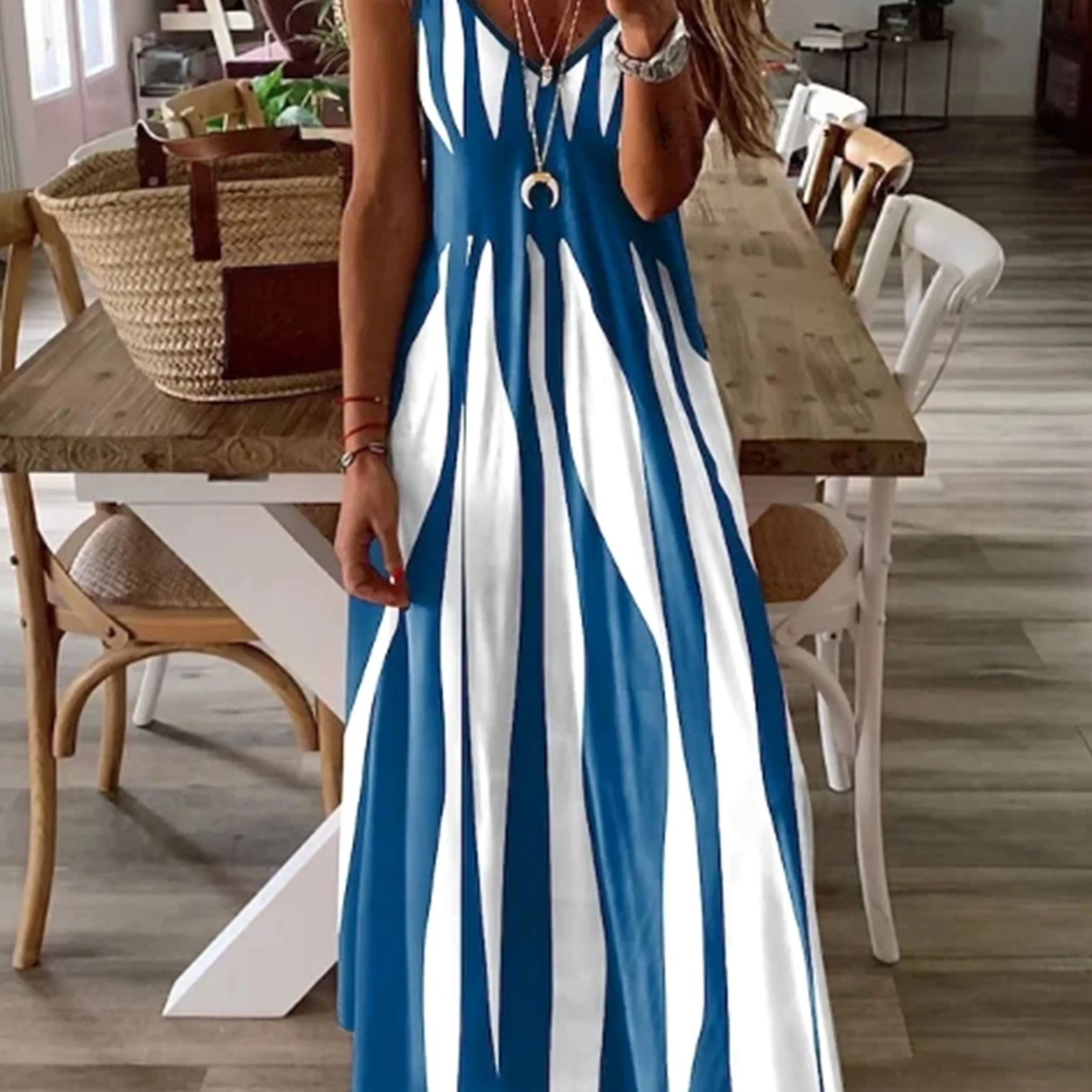 Verano - Striped Spaghetti Strap Dress