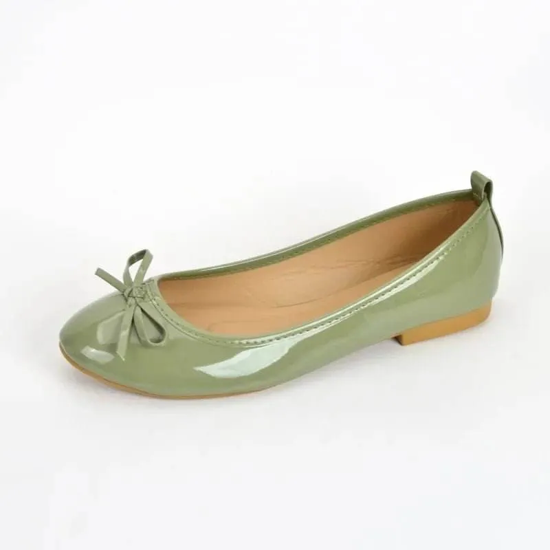 Women's Round Toe Flat Shoes with Soft Leather 2024 New Butterfly Bow Casual Black Women's Shoes Ballet Style Single Shoes